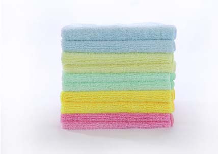 What Is The Difference Between Towel And Microfiber Towel